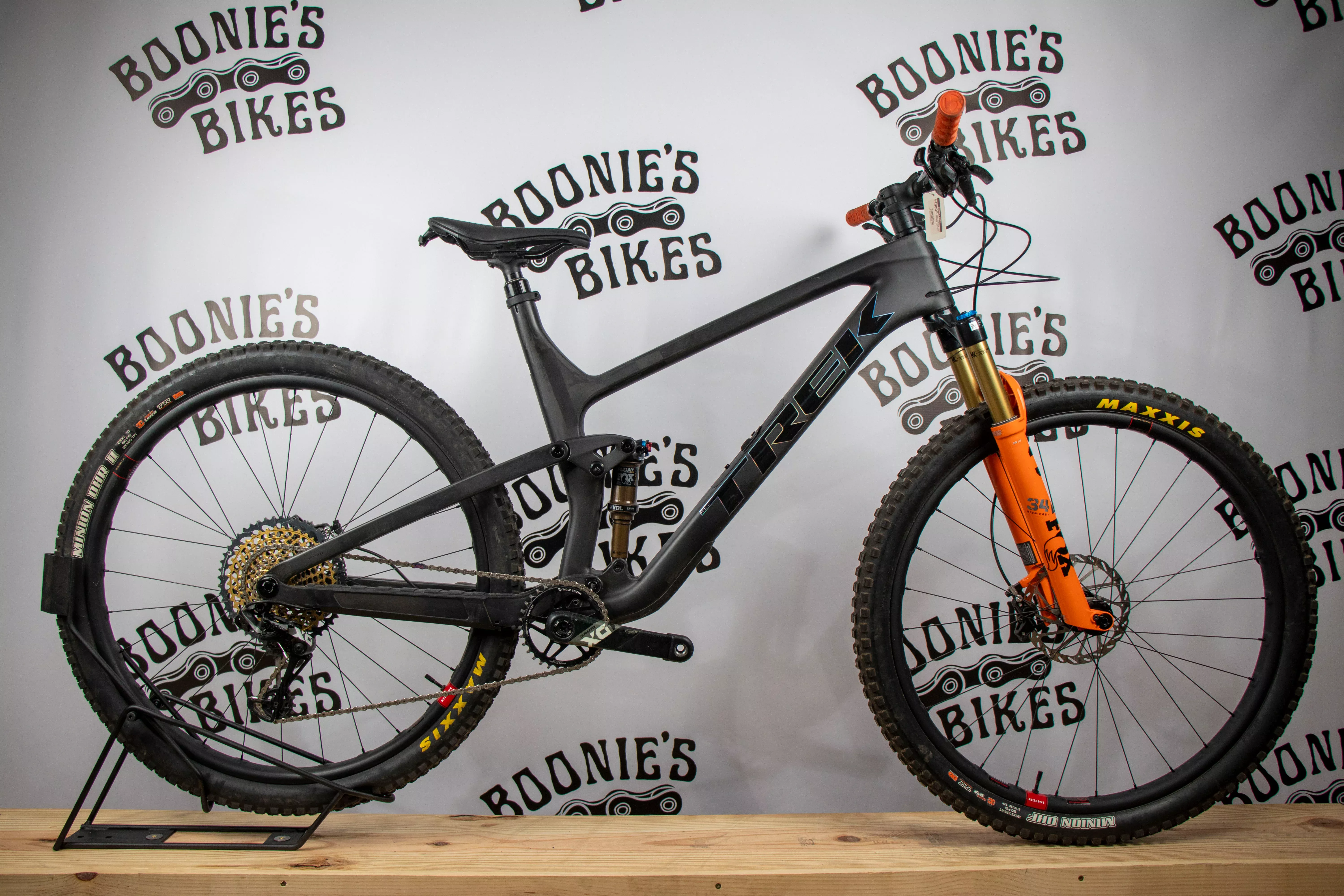 boonie-s-refurbished-custom-trek-carbon-top-fuel BOONIE'S REFURBISHED Custom Trek Carbon Top Fuel
